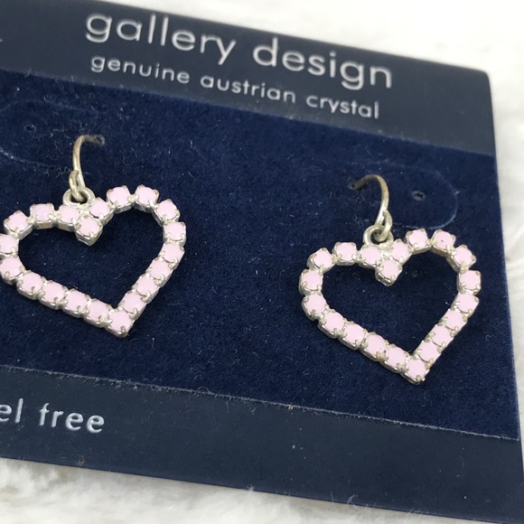 Gallery Design Light Pink Heart Earrings - Picture 2 of 6